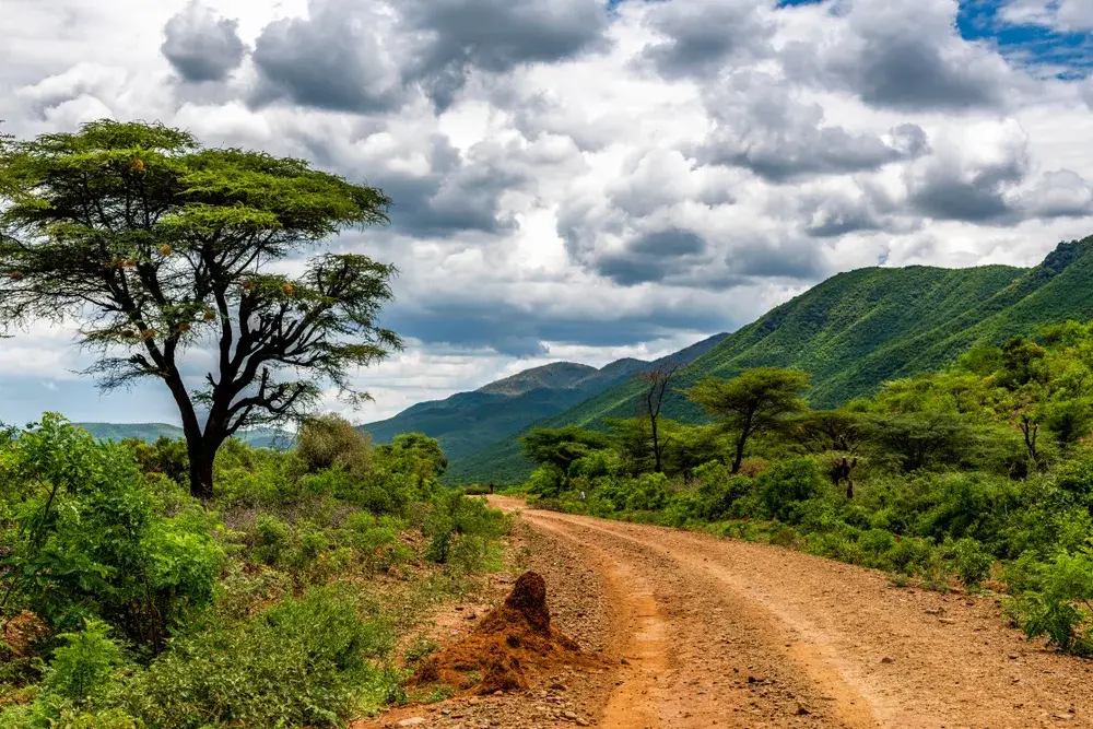 Remote dirt path near Siracho Escarpment during the least busy time to visit Kenya