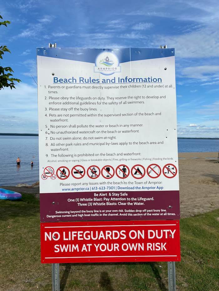 Robert Simpson Park beach rules